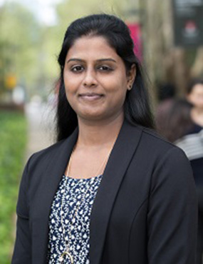 Portrait of Nishanthi Raveendran on campus
