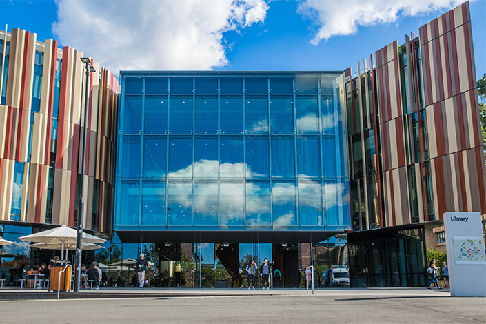 Facade of the Macquarie University library
